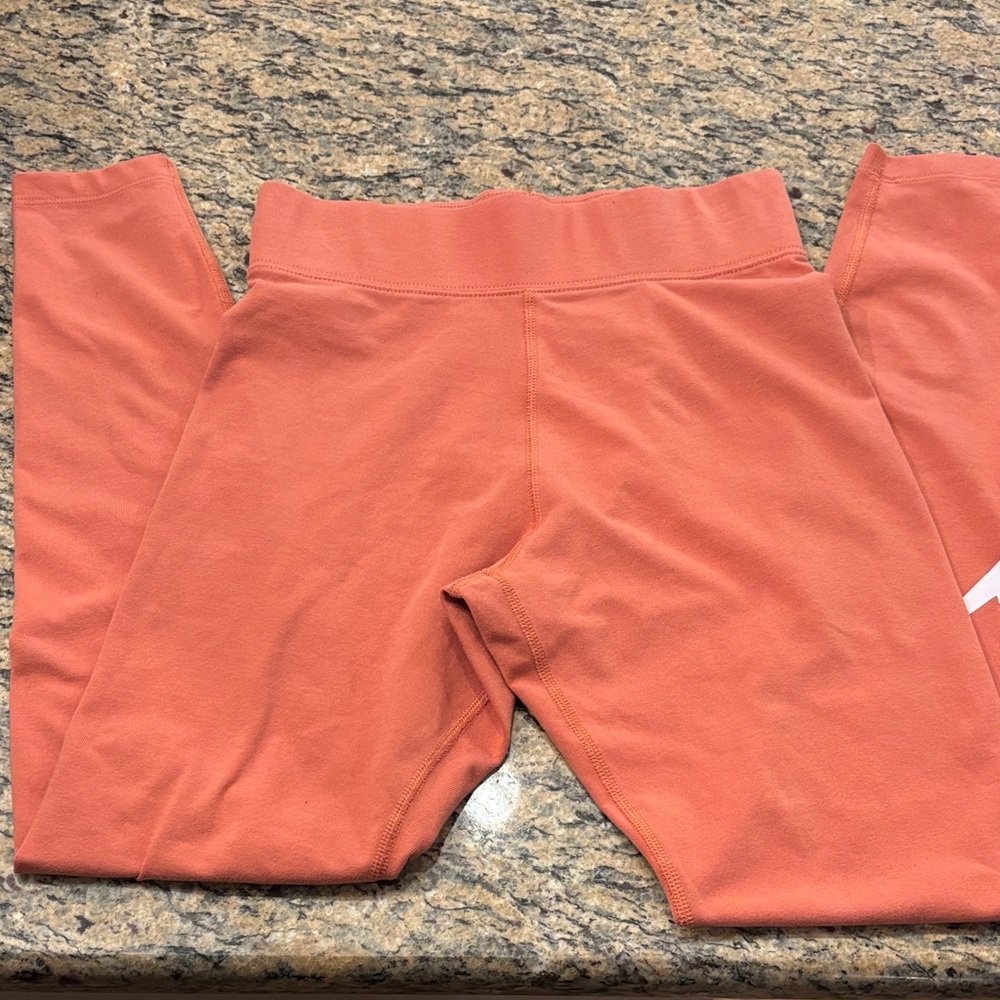 Nike Women’s Coral Leggings
